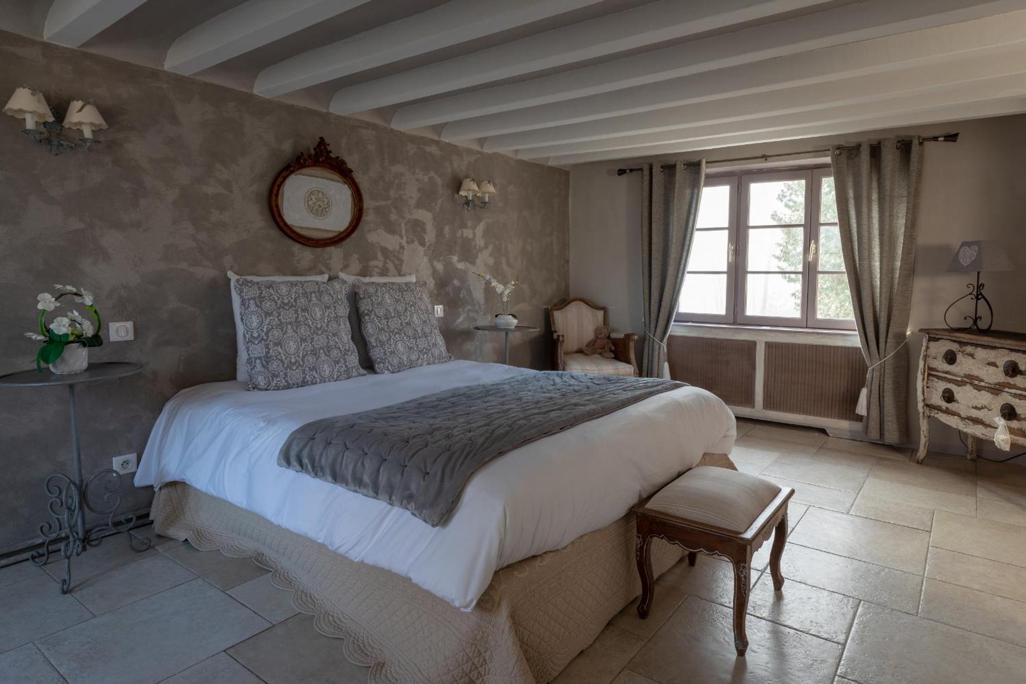 Charme Au Fil De L'Eau Hotel Vendieres Екстериор снимка